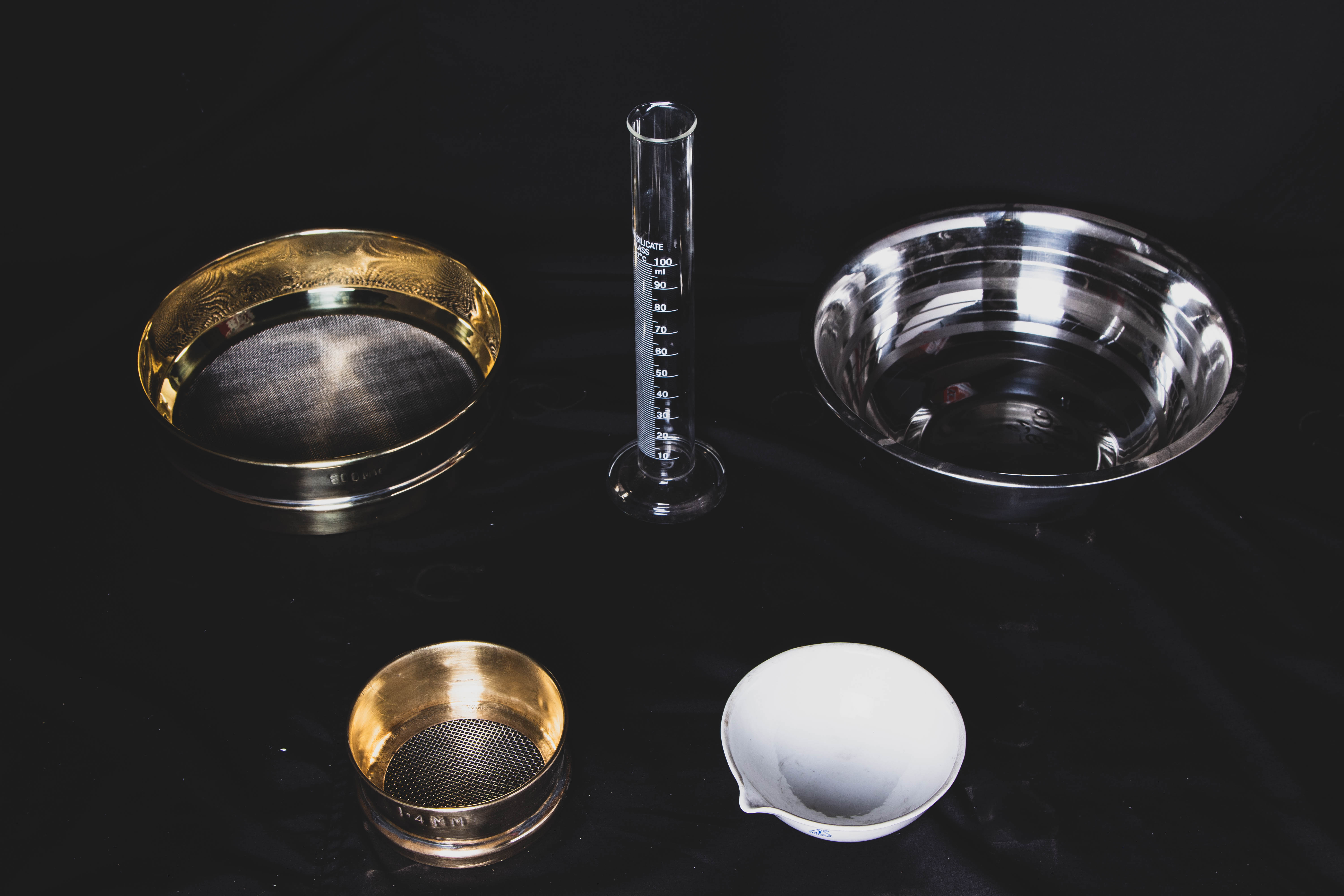 APPARATUS FOR STABILITY TO MIXING WITH CEMENT - IS 8887, ANNEX-G